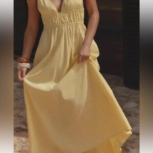 Zara woman’s flowy midi Elegant Yellow Dress